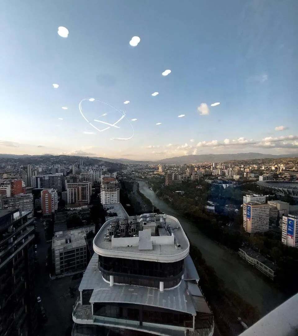 Luxury And Modern Flat#193 Overlooking Downtown تبليسي شقة